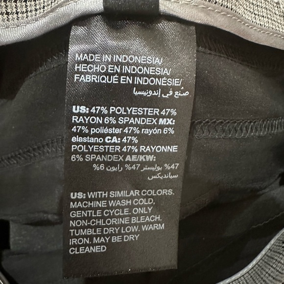 WHBM skinny tapered tiny plaid grey black 0S zip button side closure - Picture 6 of 10